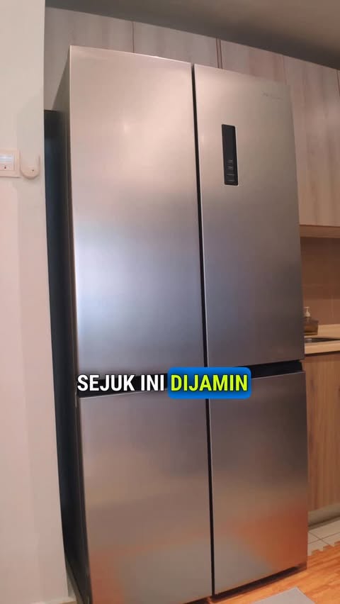 Instagram post by @zarulumbrella for PRISM+. Caption reads: [...] lagi setelah saya bertukar ke peti sejuk....
