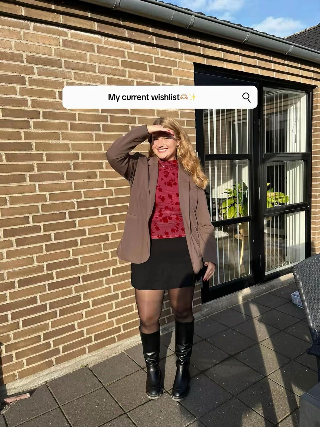 TikTok post by @carolinehartmanna for EYDA. Caption reads: Reklame/ Wishlist season🤍 @EYDA #activewear....