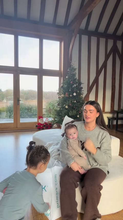 Instagram post by @sydneymaycrouch for Primark. Caption reads: Winter walks & the chaos that comes with it 🤍all....