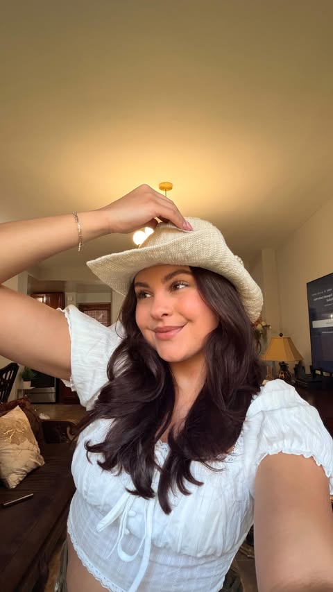 Instagram post by @gigidiazofficial for Amazon Music. Caption reads: [...] at home you say??? @Primevideo @AmazonMusic....