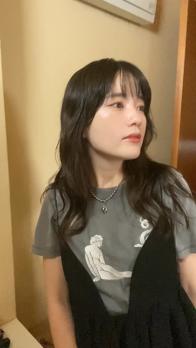 Instagram post by @mico_sis for Daisy Doll by Mary Quant. Caption reads: パーマヘアセット👩‍🦱✧ ムースはHAIRDOCK....