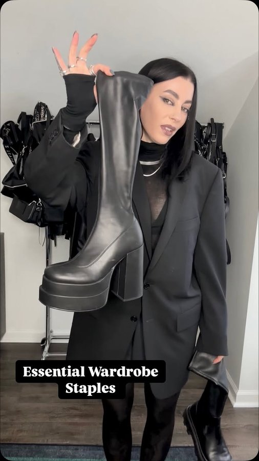 Instagram post by @jessicahazemua for Sheertex. Caption reads: My Essential Wardrobe Staples 🖤🦇
Tights....