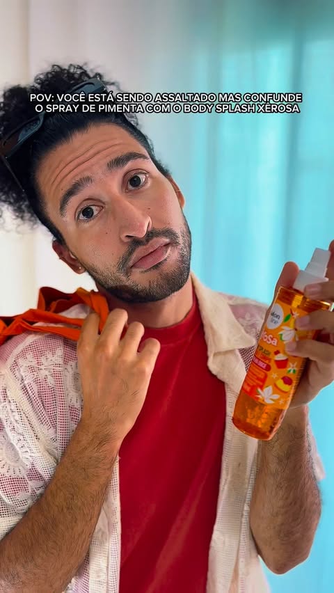 Instagram post by @eufehsantos for Salon Line. Caption reads: Tentou se defender e acabou entregando o cheiro....