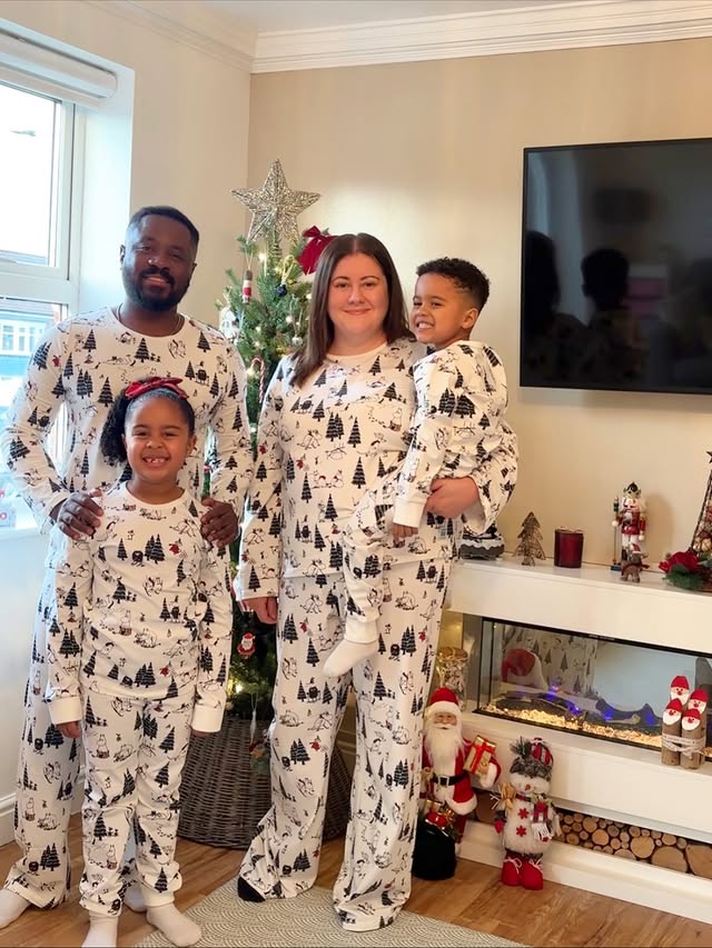 Instagram post by @_islajune for Polarn O. Pyret. Caption reads: [...] better than matching family pjs &....