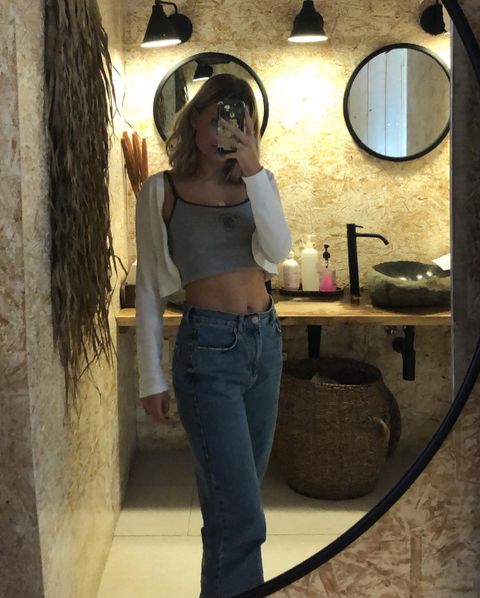 Instagram post by @hannah.weghofer for Brandy Melville. Caption reads: 🦋.