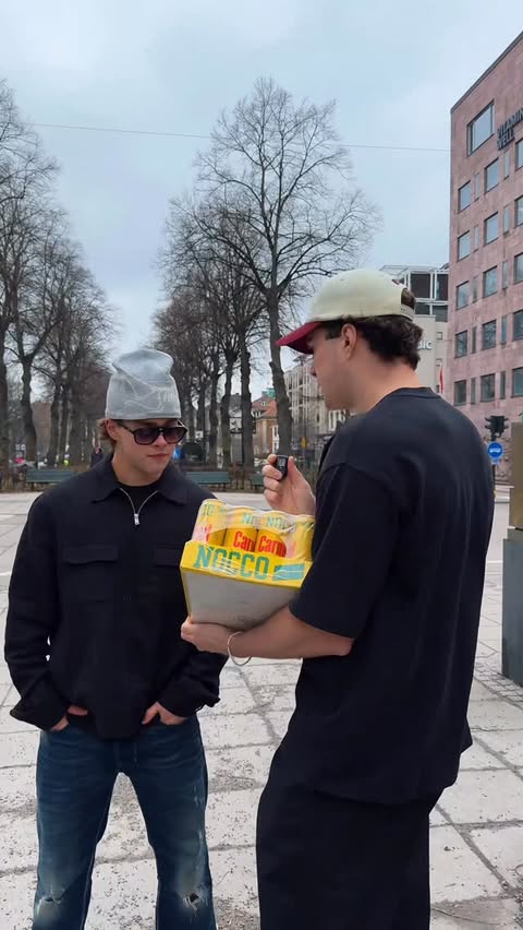 Instagram post by @krobbee for NOCCO. Caption reads: #zlatan (i betalt samarbete med NOCCO).