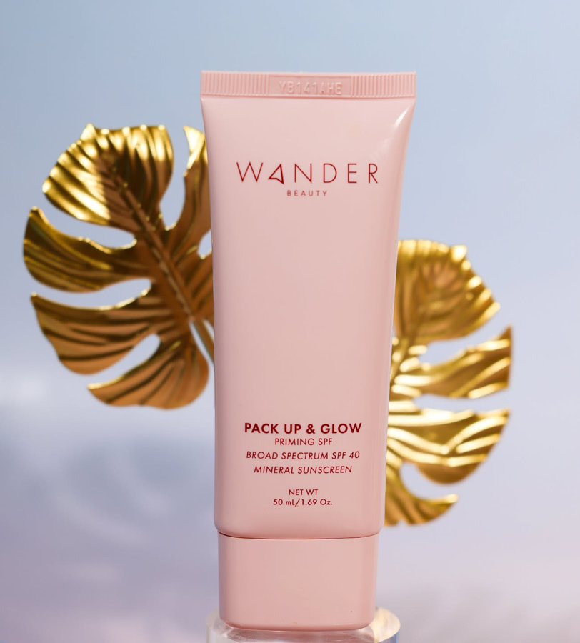 Instagram post by @tishyas.reviews for Wander Beauty. Caption reads: [...] Pack Up & Glow Priming Mineral SPF 40 by....