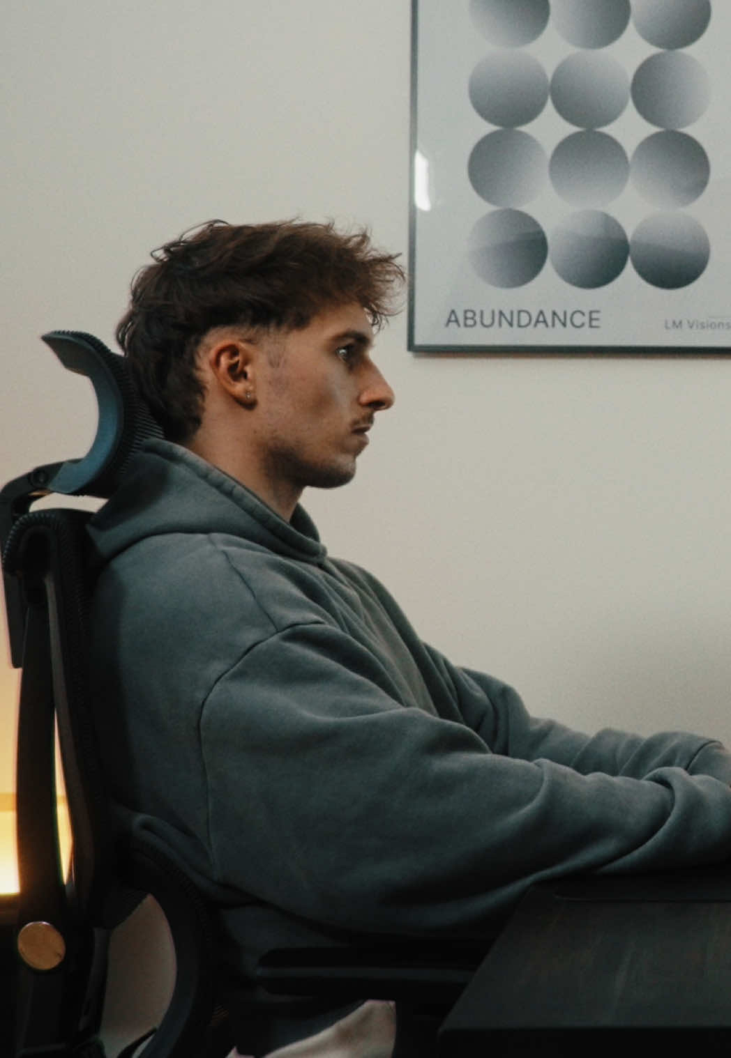 TikTok post by @lukas.messing for FlexiSpot. Caption reads: [...] flow, more room to create. Thanks to....