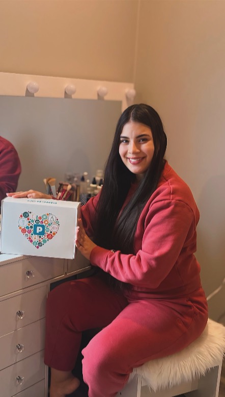 Instagram post by @alineinkansas for TruLabs. Caption reads: [...] see what’s inside this time! Link: @trulabs....