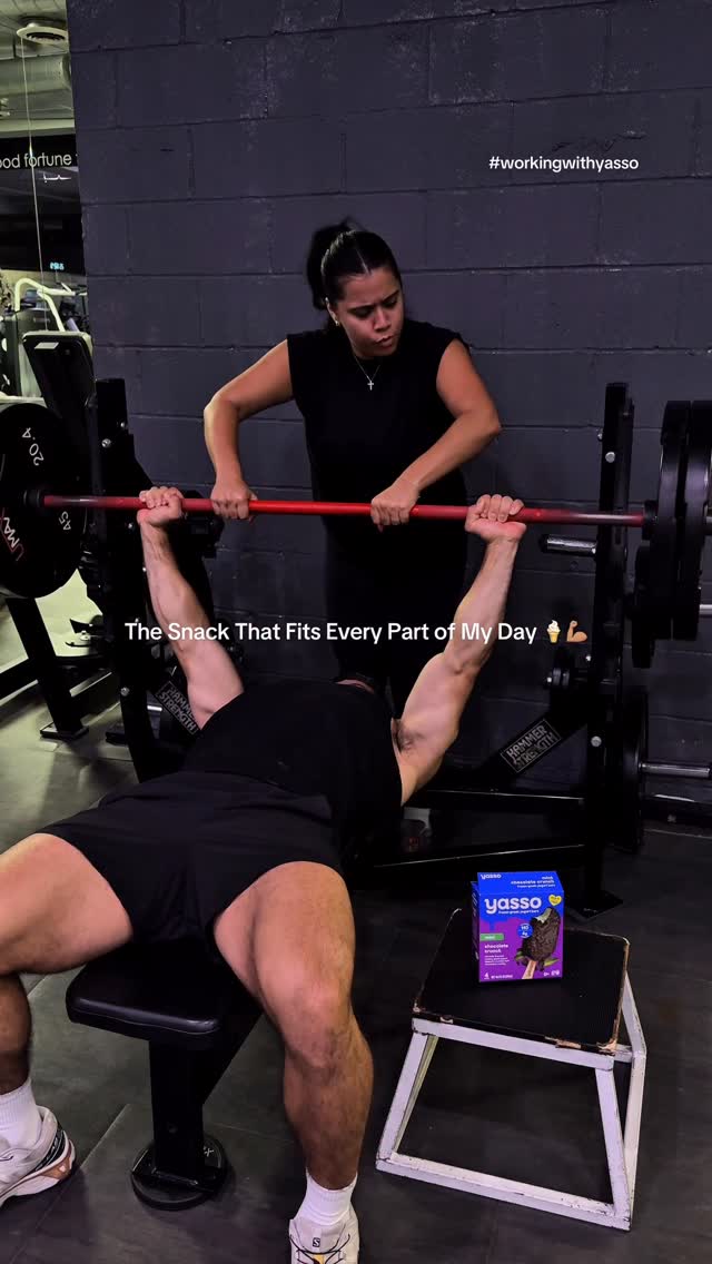 Instagram post by @aniessanavarro for Yasso. Caption reads: Partnering with @yasso for the Cravings Showdown ....