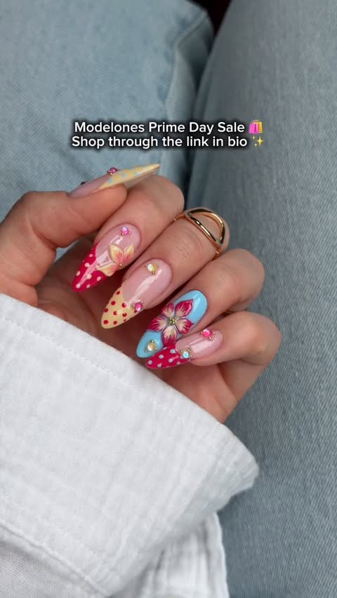 Instagram post by @softlux.nails for Modelones. Caption reads: [...] summer set using products from the Modelones....