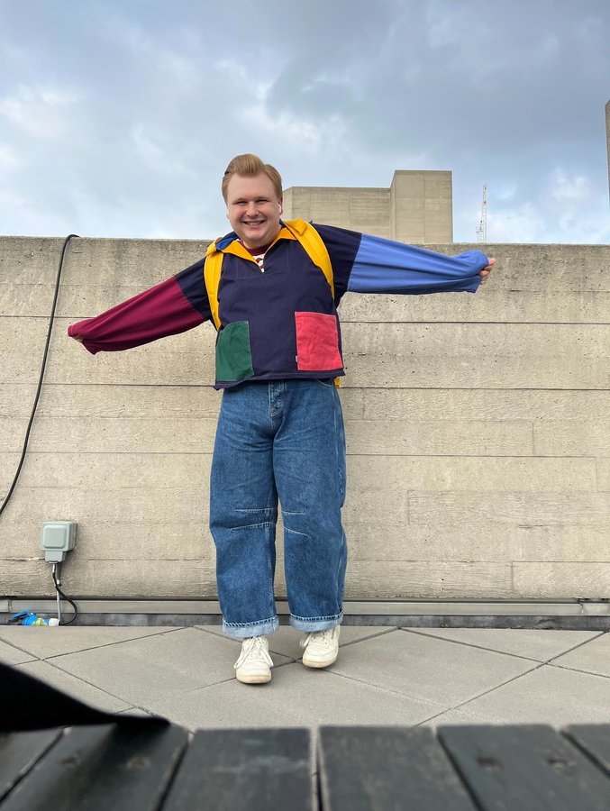 Instagram post by @andrasjacobs for Baboon To The Moon. Caption reads: [...] backpacks sizes really does matter!....