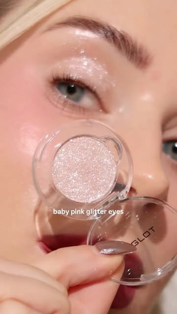 Instagram post by @babydewyou for Inglot. Caption reads: Shimmer Glow Eyeshadow Inglot How pretty is that?!....
