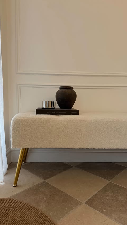 Instagram post by @joannes_home2 for Yaheetech. Caption reads: AD| how nice is this Boucle bench from....