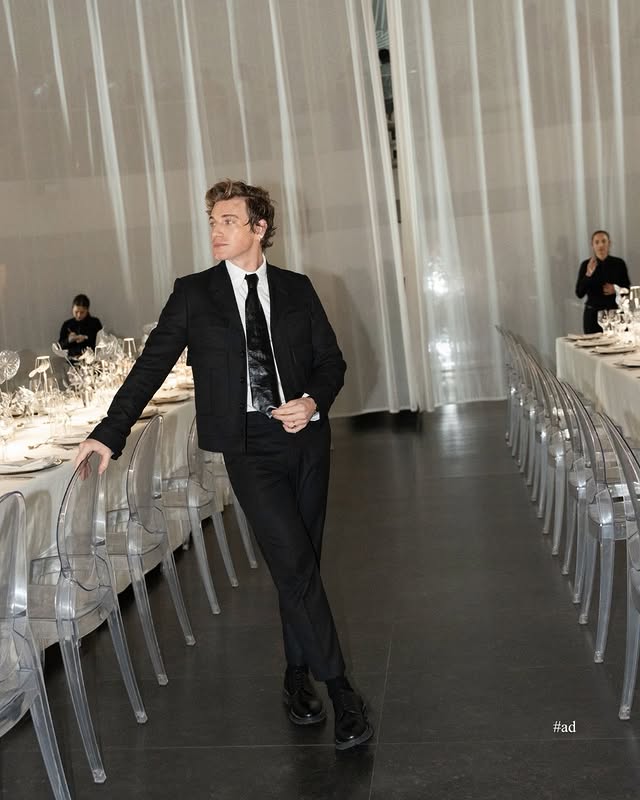 Instagram post by @jeremiahbrent for American Express. Caption reads: [...] Thank you for having us, @AmericanExpressBu.