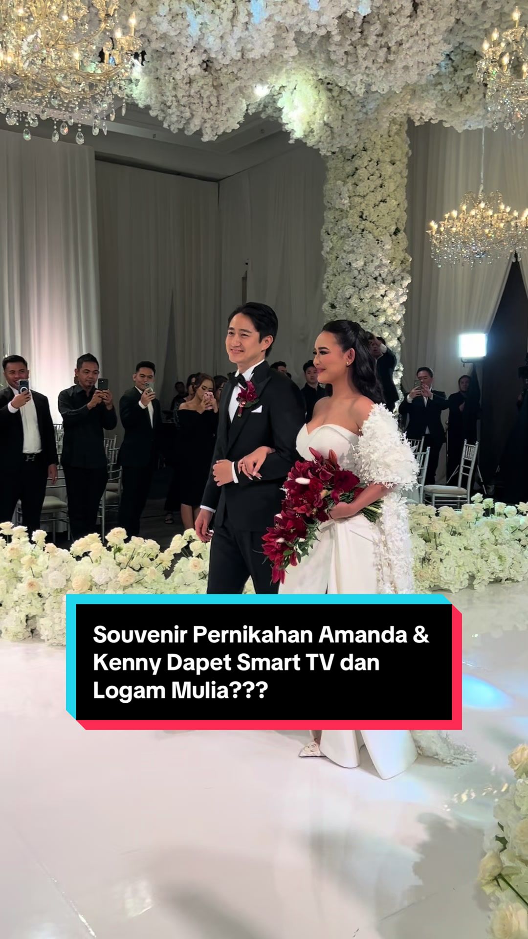 TikTok post by @talithabrantya for Newlab. Caption reads: sooooo happy akhirnya sahabatku sold out juga!....