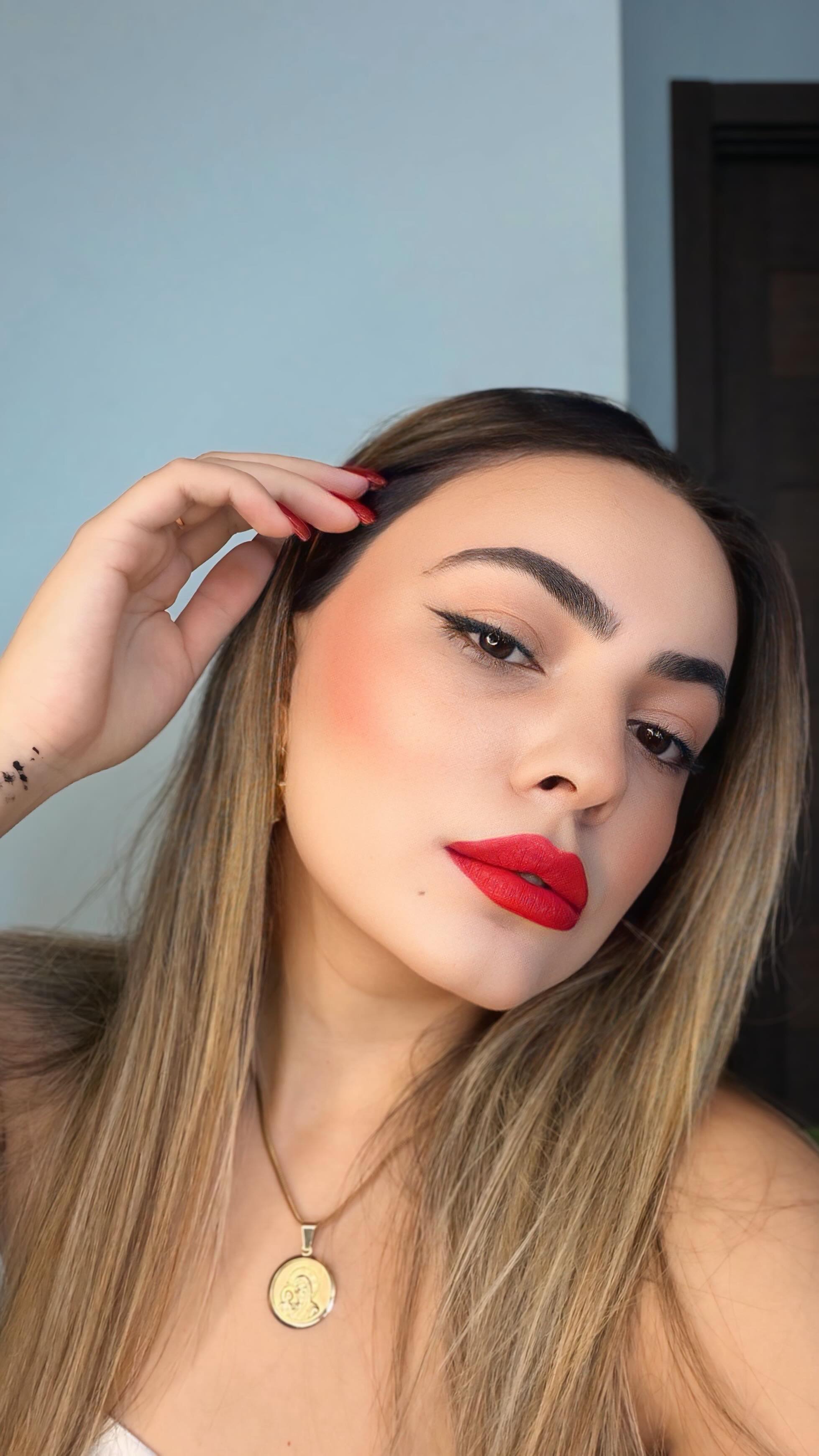 Instagram post by @zaalishvili_zalina for SHEGLAM. Caption reads: @sheglam_official nailed it again with the....