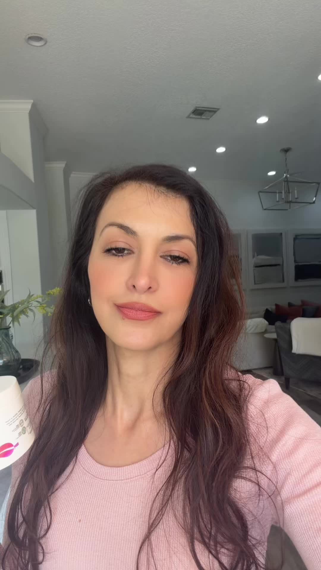 TikTok post by @lindasscentsandstories for Hallusa Natural. Caption reads: [...] #veins #lipedemalegs #legs @Hallusa Natural.