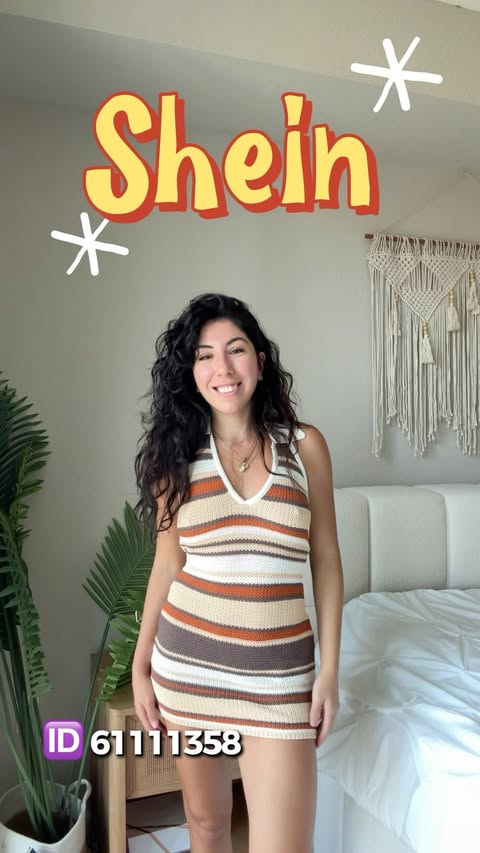 Instagram post by an influencer for SHEIN. Caption reads: [...] out, sale’s on!! Download the SHEIN app,....