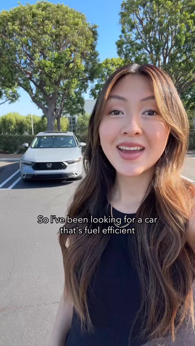 Instagram post by @kaitlynlauren for Honda. Caption reads: For my next car, I’m looking for something smart,....