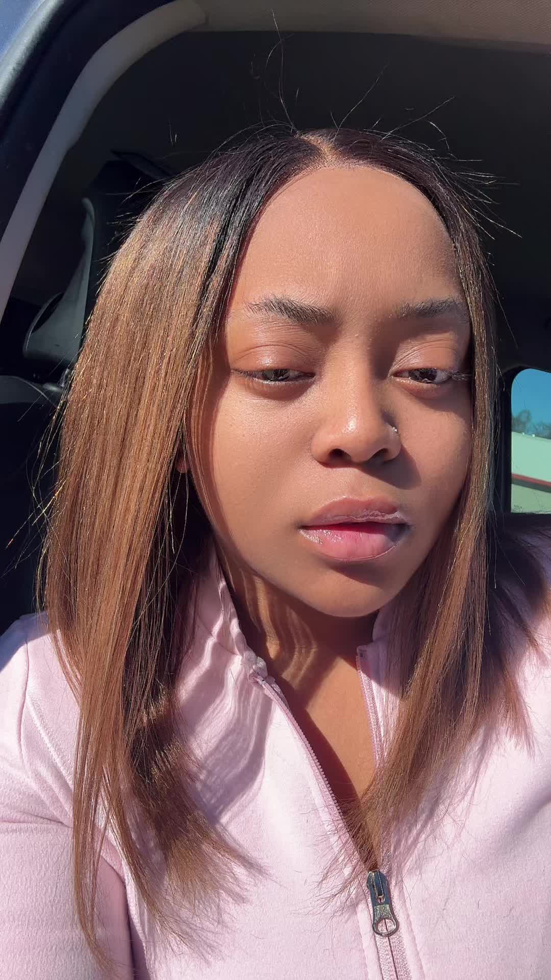 TikTok post by @tijuanabrookss for Klaiyi Hair. Caption reads: @Klaiyi Hair is 10/10 .. I love this colors ......