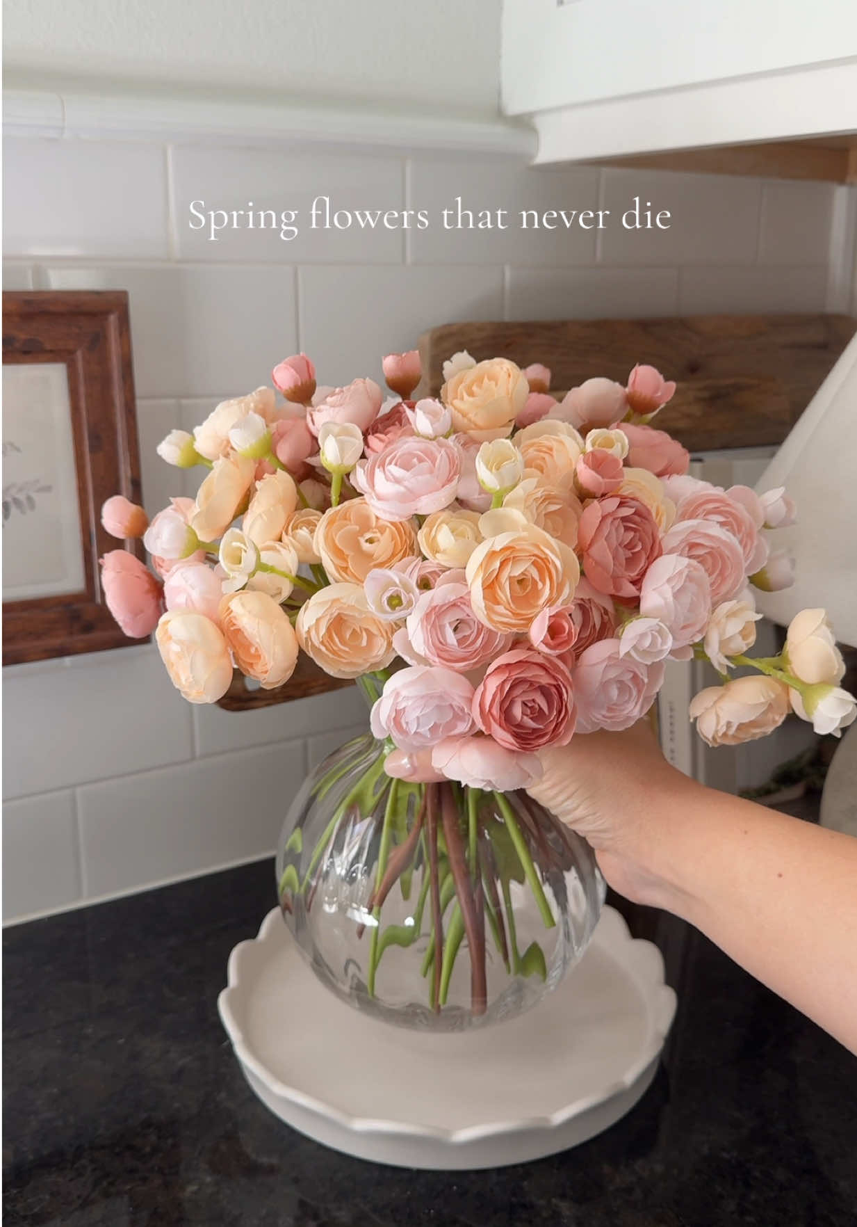 TikTok post by @chelseamakesmagic for Shareconn. Caption reads: These mini ranunculus from @SHareconn.US look just....