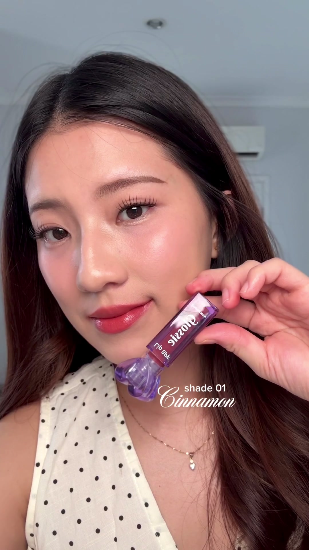TikTok post by @priscillatracyy for Animate. Caption reads: [...] jadi buat 2 tone lips pasti cocok deh....