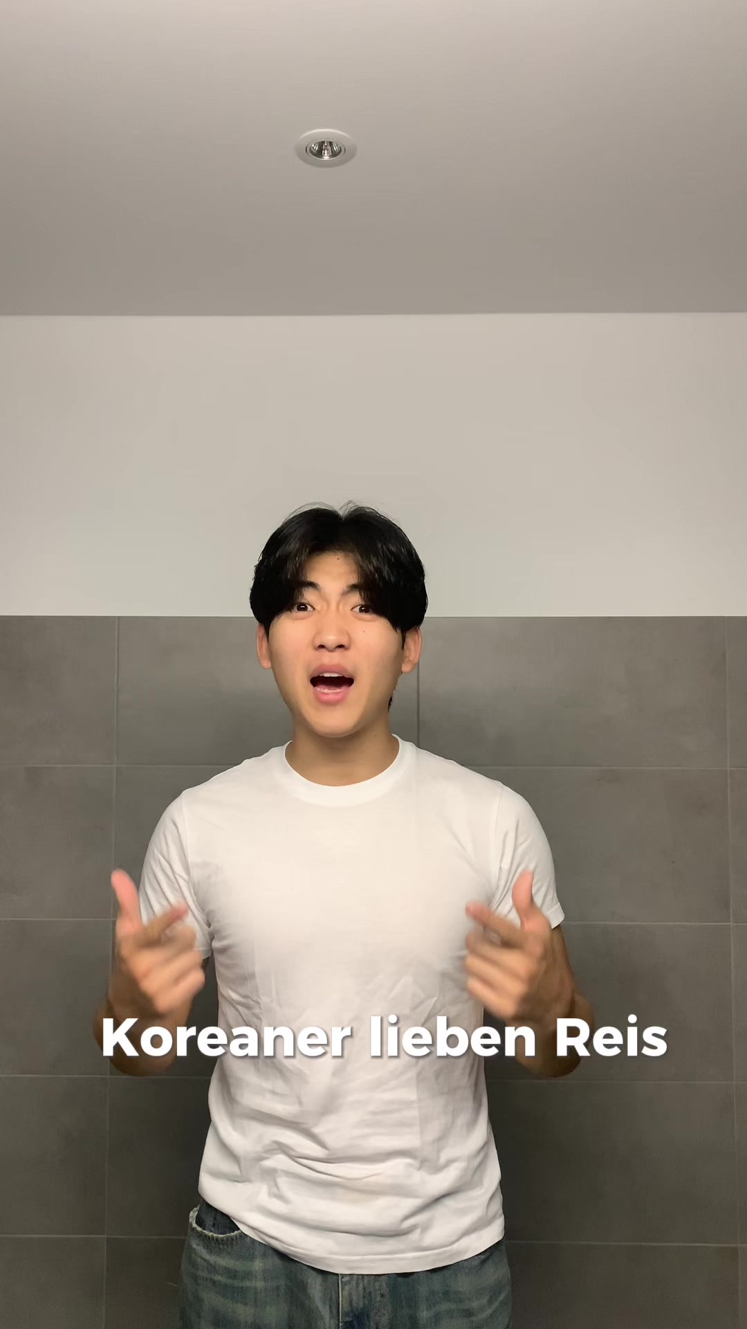 TikTok post by @sayhoonlee for ByWishtrend. Caption reads: 15% mit dem Code SAYHOON !!! #koreanglassskin....