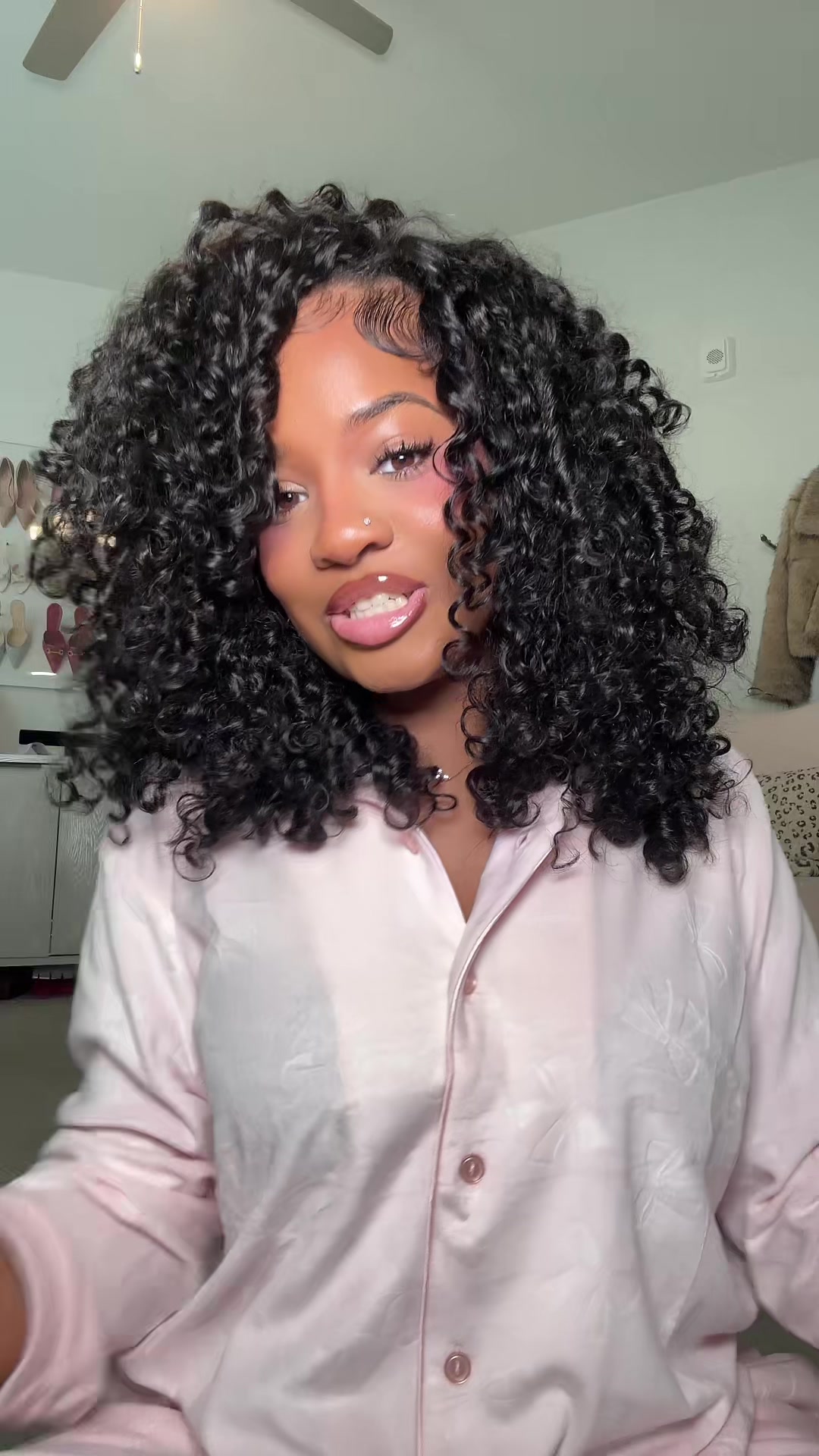 TikTok post by @kashiajabre1 for iseehair. Caption reads: the prettiest wig everrrrr 🥹😍😍😍 @ISEEHAIR....