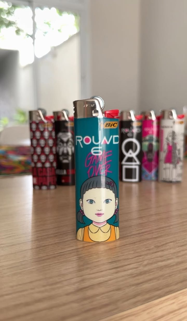 Instagram post by @carolmoreira3 for Bic. Caption reads: A @bicbrasiloficial tá com uma nova coleção de....