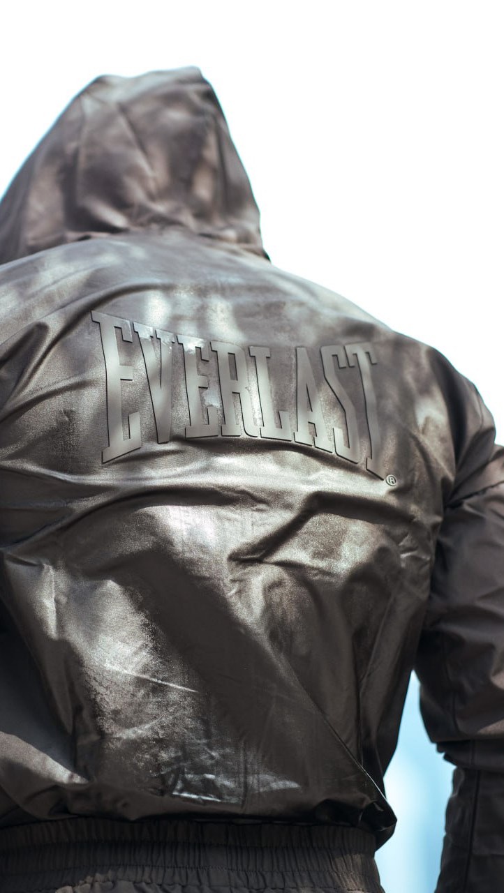 Instagram post by @khalidshakur__ for Everlast. Caption reads: [...] can finally announce, I am sponsored by....