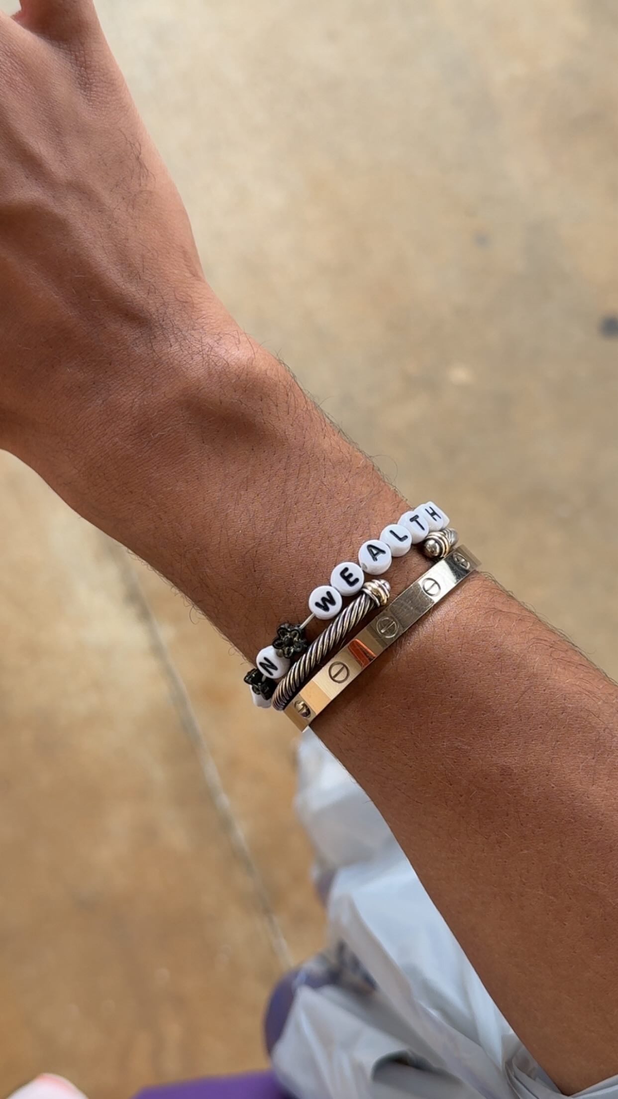 Instagram post by @noahloyden for Pela Case. Caption reads: Finally no more “storage full” notifications and a....