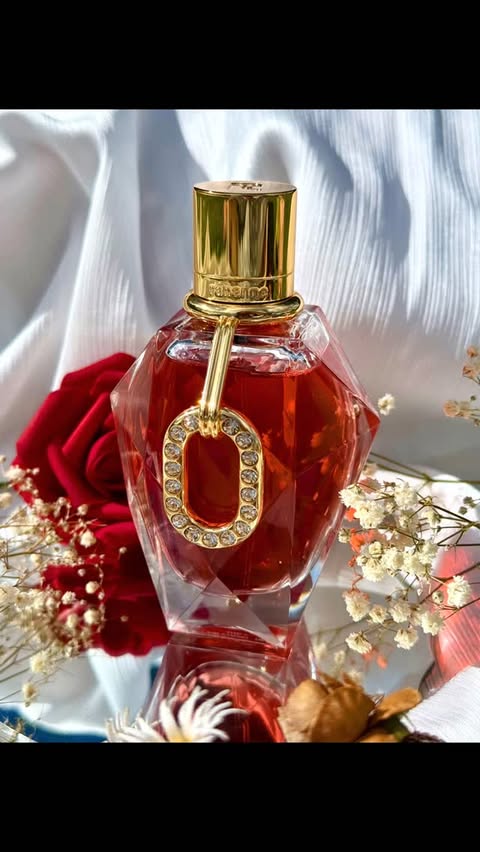 Instagram post by @wandanafaheem for The Perfume Shop. Caption reads: [...] shine ✨ Gifted by @mavencommspr &....