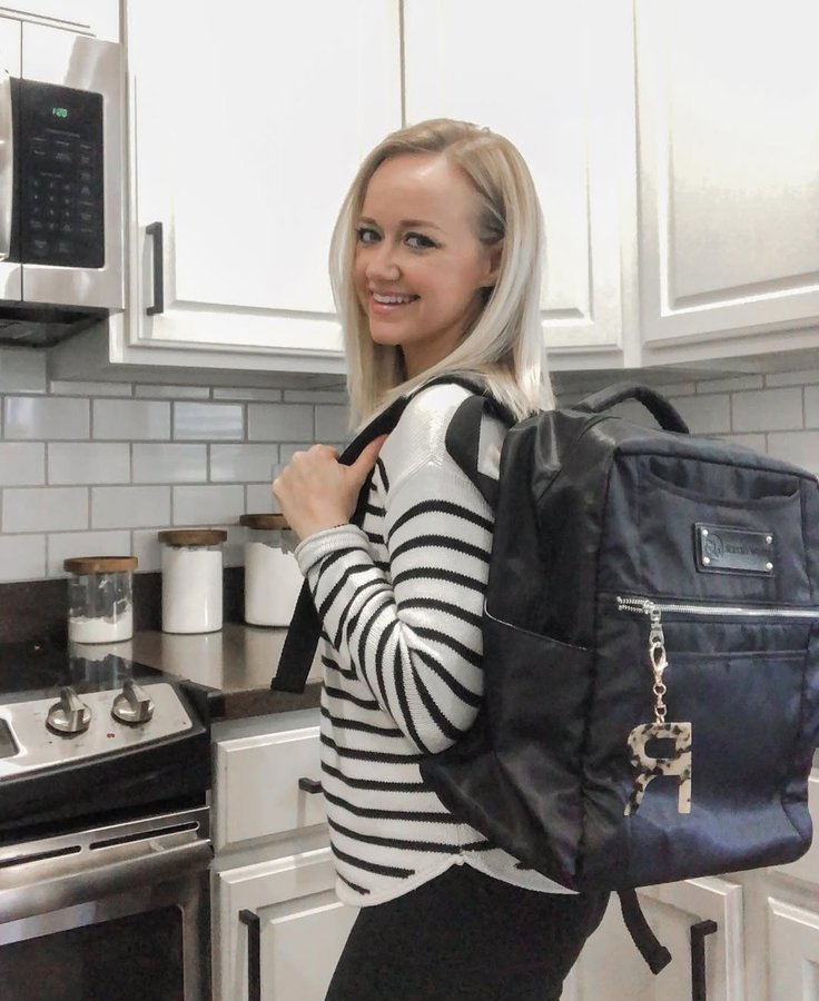 Instagram post by @talesoftheyales for Sarah Wells Bags. Caption reads: [...] Accessorize!! 😍 Since I’m a @sarahwellsbags....