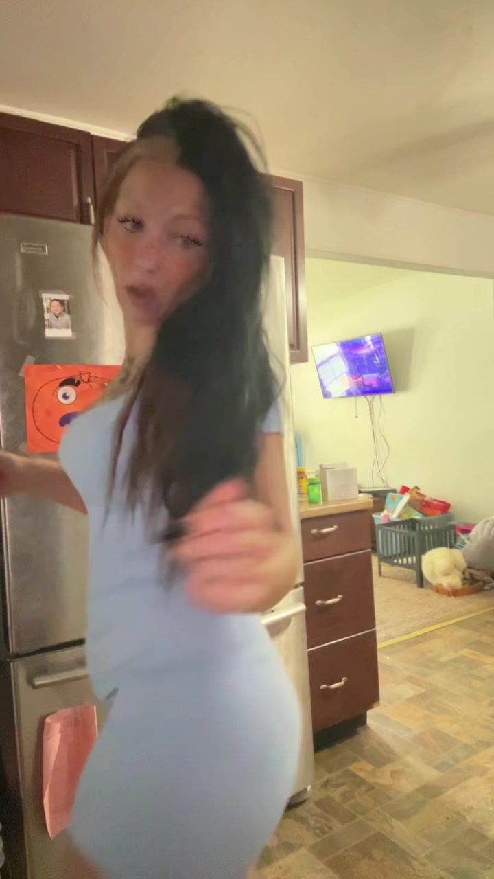 TikTok post by @realrawroudy for OQQ. Caption reads: @O QQ #ootd #hotmom #fyp #fypシ #tt.