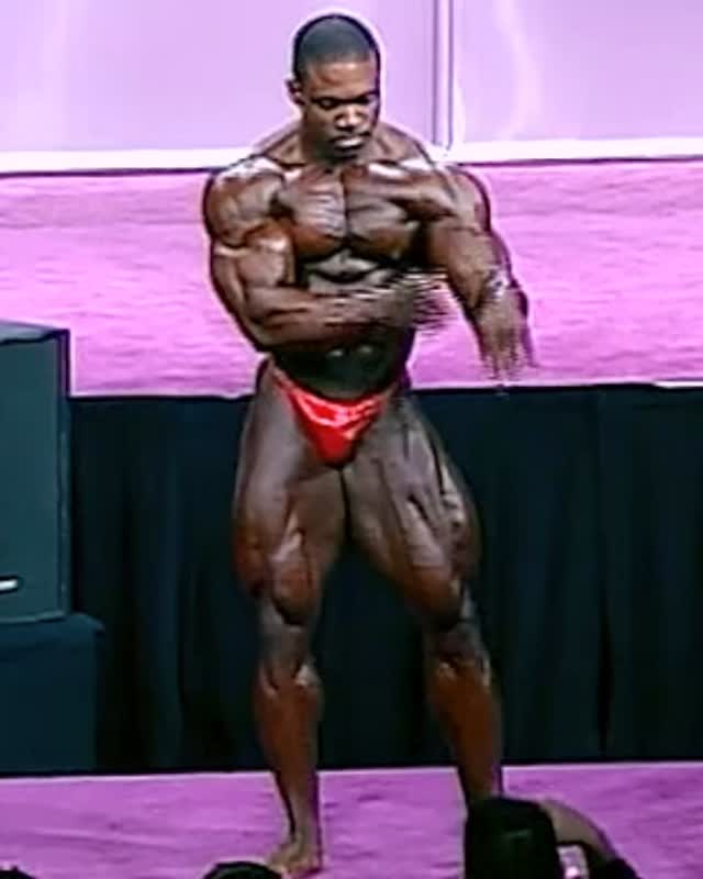 Instagram post by @golden_era_of_bodybuilding for FLEX Magazine. Caption reads: The marvelous Melvin Anthony 🔥
Amazing posing....