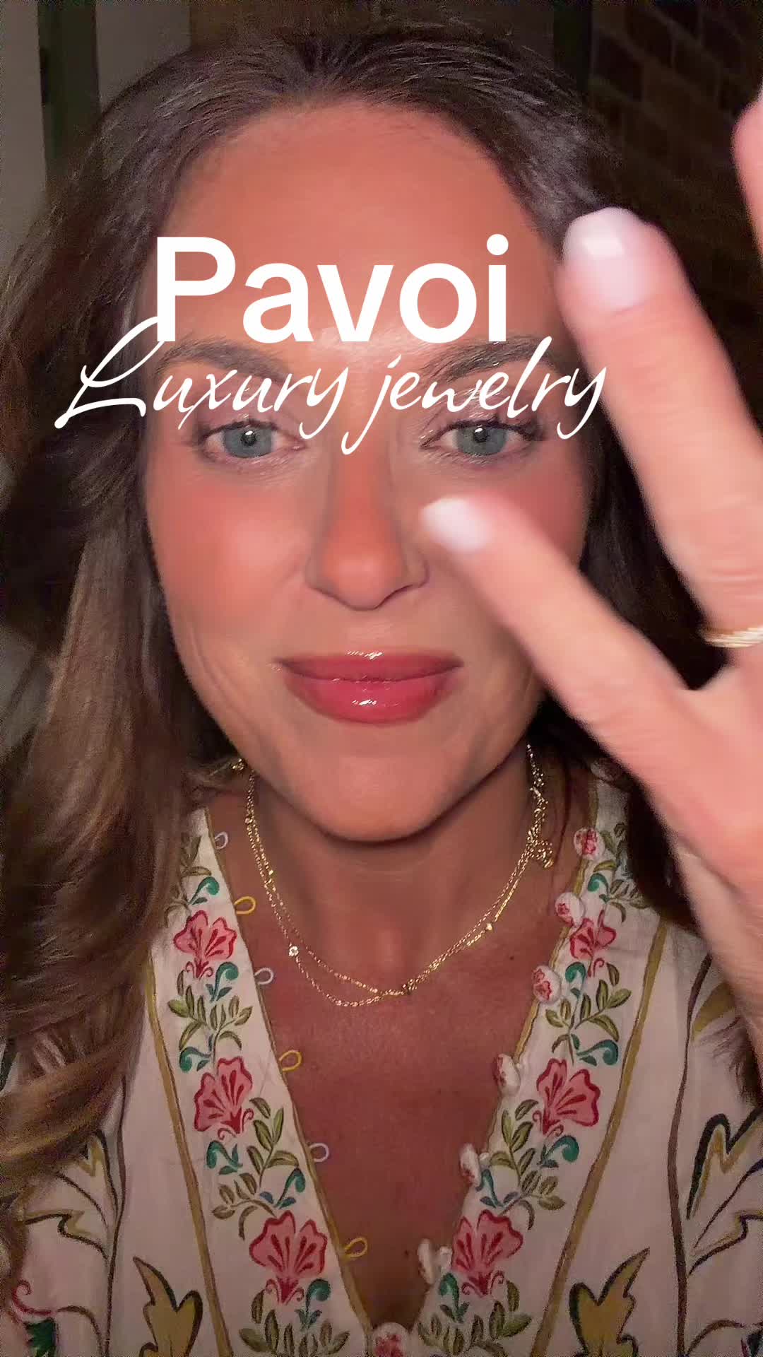 TikTok post by @mk_loveslife3 for Pavoi. Caption reads: @PAVOI #viraljewelry#luxuryjewelry#fas [...].