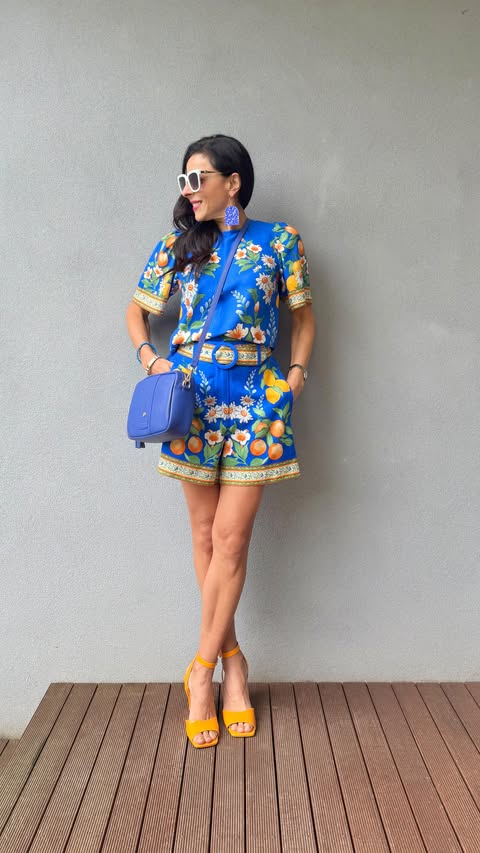 Instagram post by @dreams.of.colour for Pom Pom London. Caption reads: [...] 💙🍊💙🍋

Did you spot my fabulous....