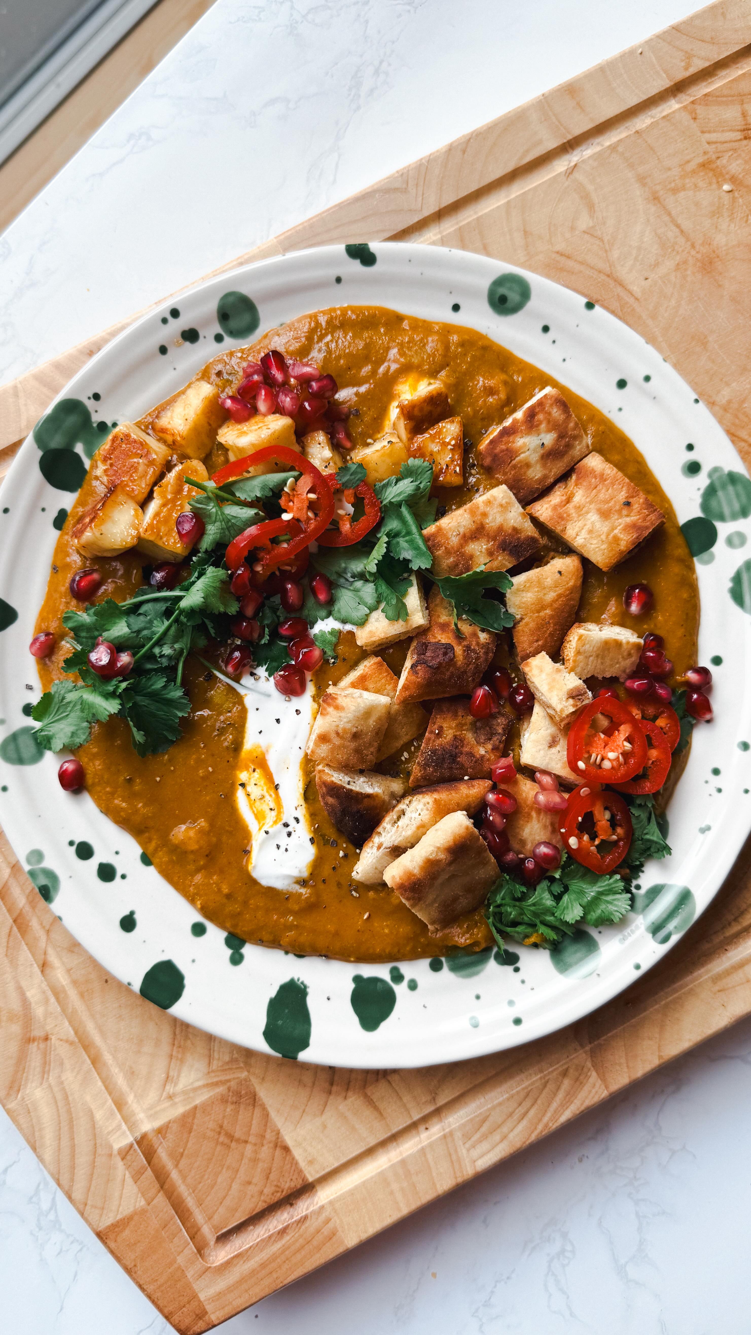 Instagram post by @emsbalance for BOL Foods. Caption reads: ad The TEN MINUTE Curried Platter with @bolfoods....