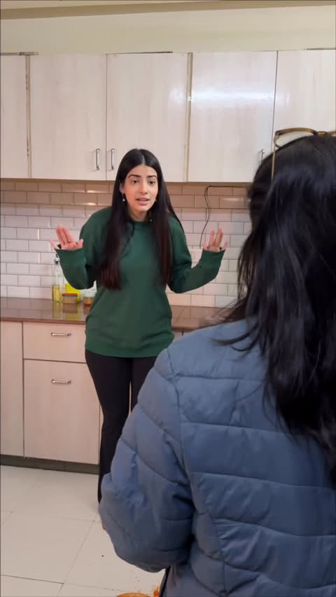 Instagram post by @kaashnikapoor for Urban Company. Caption reads: [...] or home remedies. That’s why I book Urban....