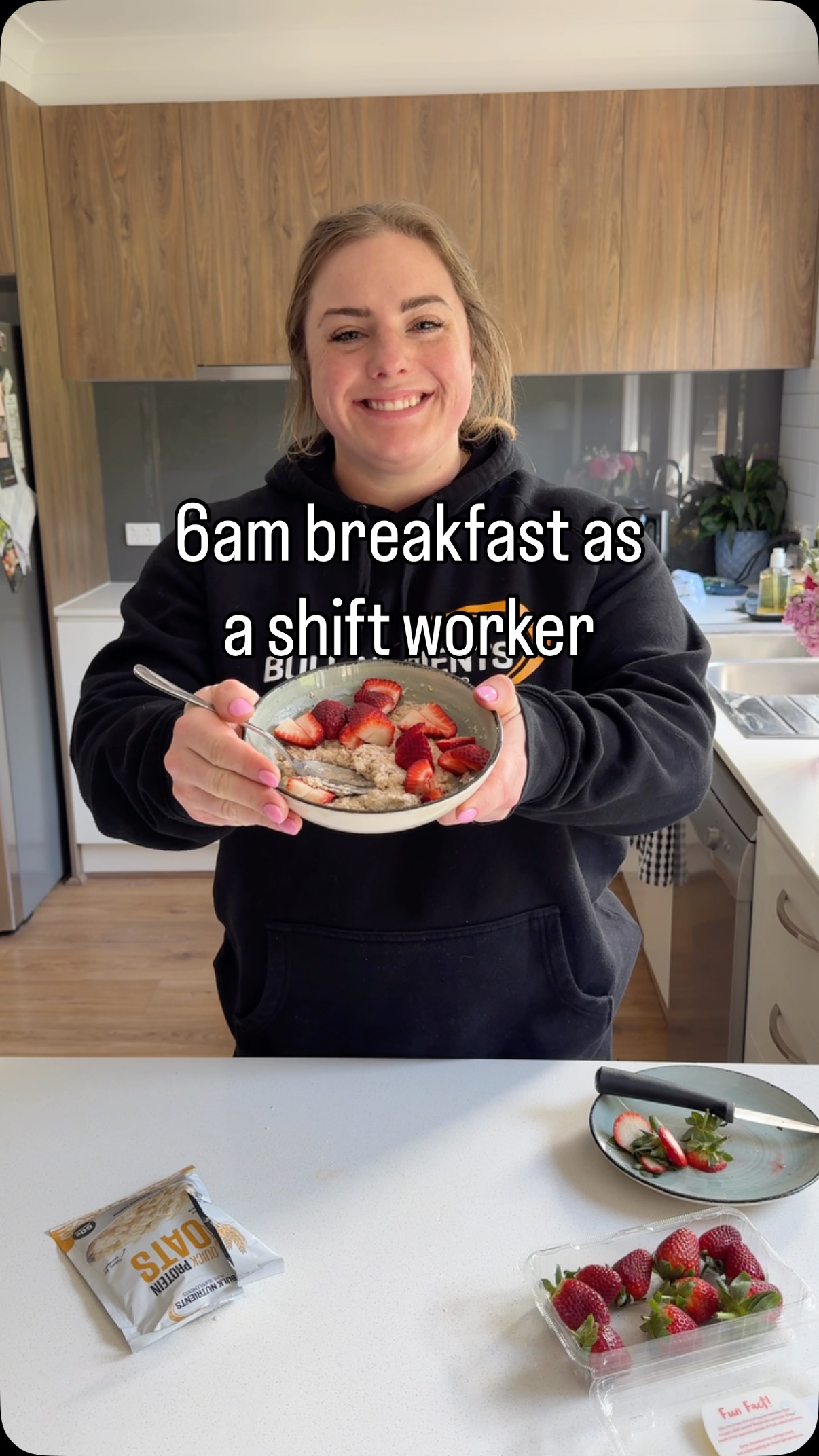 Instagram post by @blunder.buns for Bulk Nutrients. Caption reads: My 6am breakfast with @bulknutrients!! 😋

I....