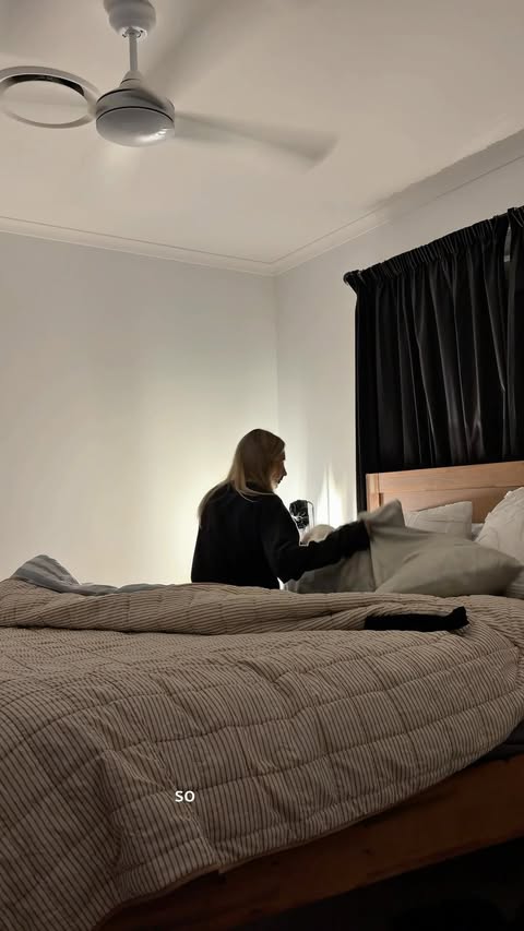 Instagram post by @chloedals_ for Emma Sleep USA. Caption reads: I’m ready!! Taking the opportunity to really dial....