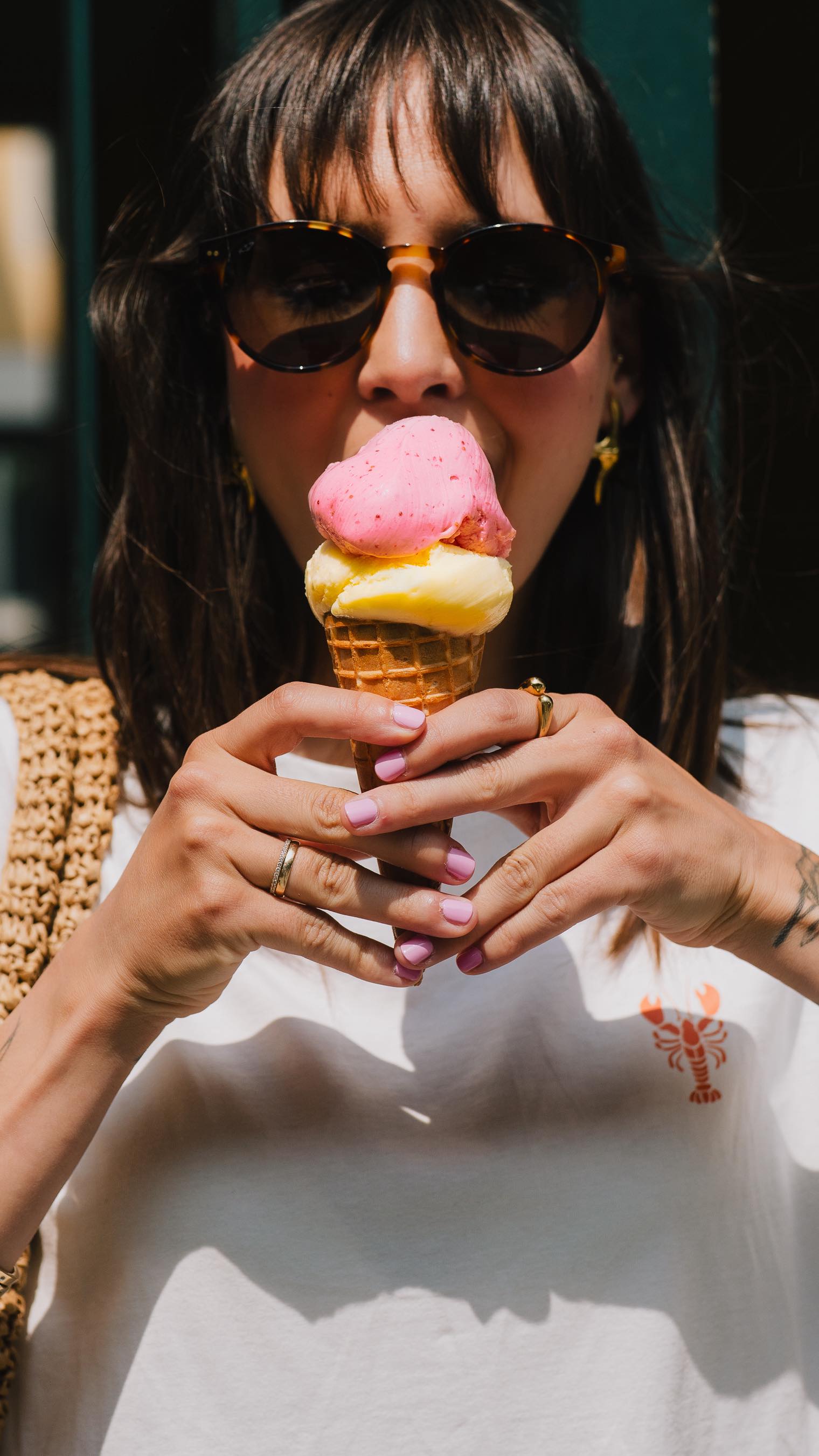 Instagram post by @melanies.blog for SASSYCLASSY. Caption reads: when your shirt matches with the icecream 🤝🏼🍦....