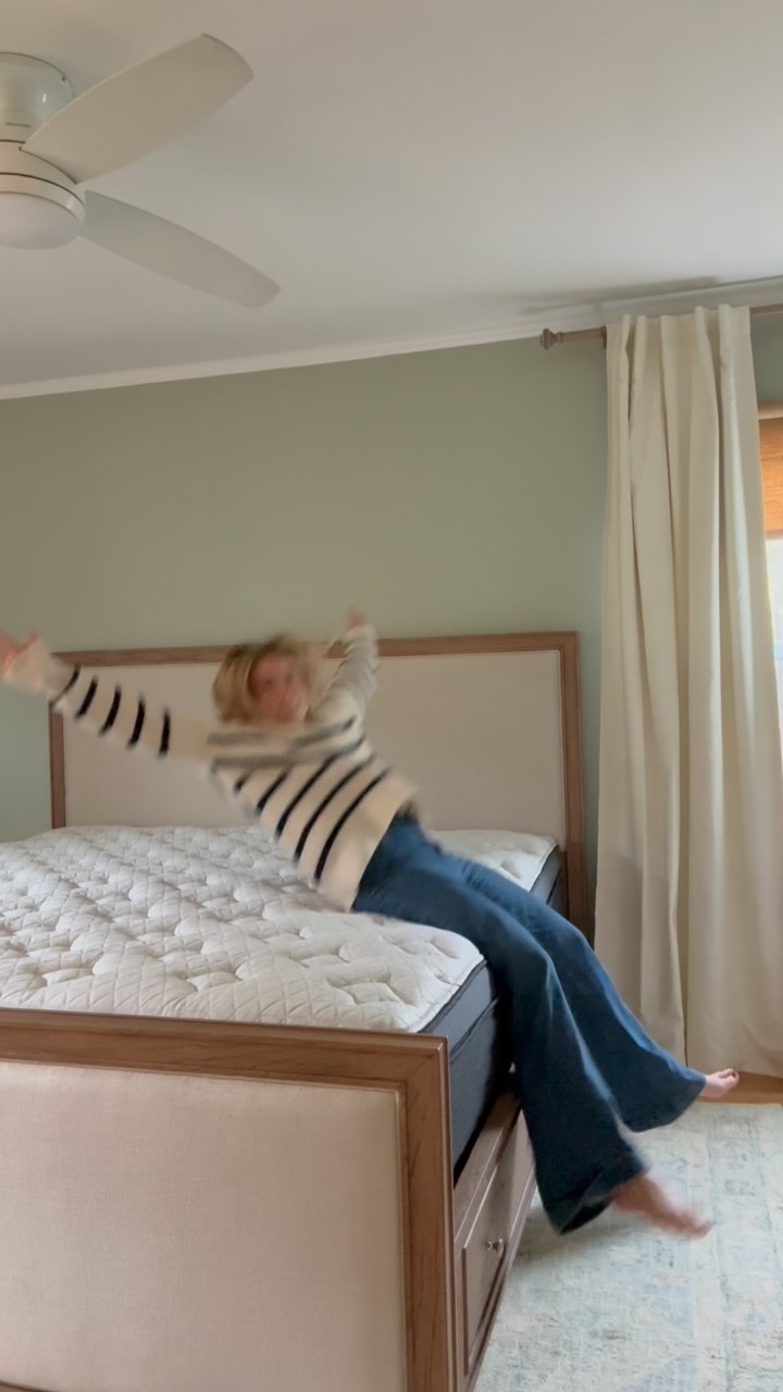 Instagram post by @quincyamorgan for Helix Sleep. Caption reads: I am so excited for my new bedroom!!! Full tour is....