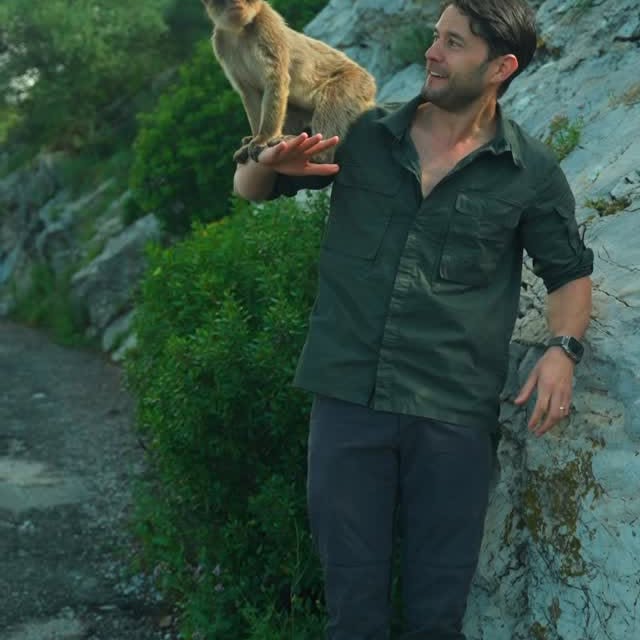 Instagram post by @phil_torres for Verizon. Caption reads: #VerizonPartner If you’re like me and enjoy....