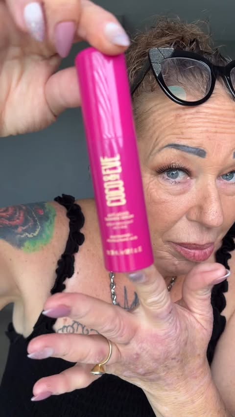 Instagram post by @just_janci for Coco & Eve. Caption reads: @cocoandeve Antioxidant Glow Shimmer Body Oil Get....