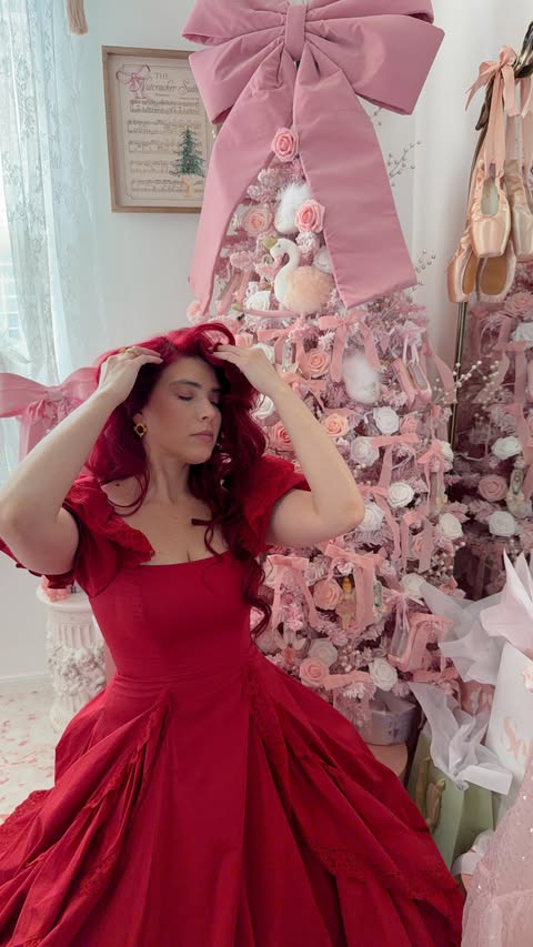 Instagram post by @styledfreckles for Selkie. Caption reads: [...] The Rouge Sonnet Dress by @selkie 
code:....