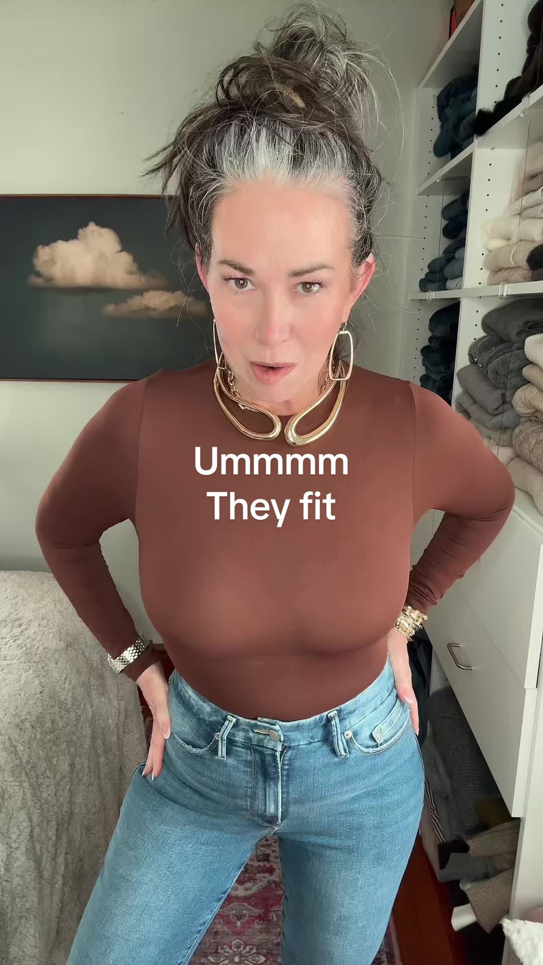 TikTok post by @aestheticaleestyled for GOOD AMERICAN. Caption reads: @GOOD AMERICAN loving these jeans! Tons of....