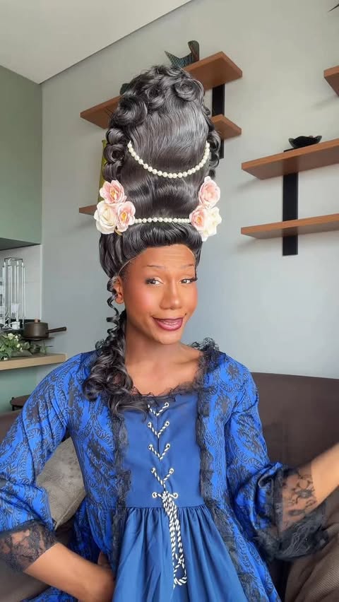 Instagram post by @euvitty for Bridgerton. Caption reads: é a bridgerton 🤣🤣 @netflixbrasil....