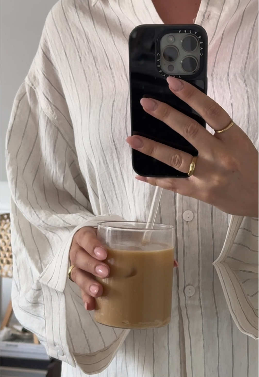 TikTok post by @itsmemarinaa for Clean Beauty. Caption reads: [...] 🤍   #CleanReserve #CleanBeauty #Skin....